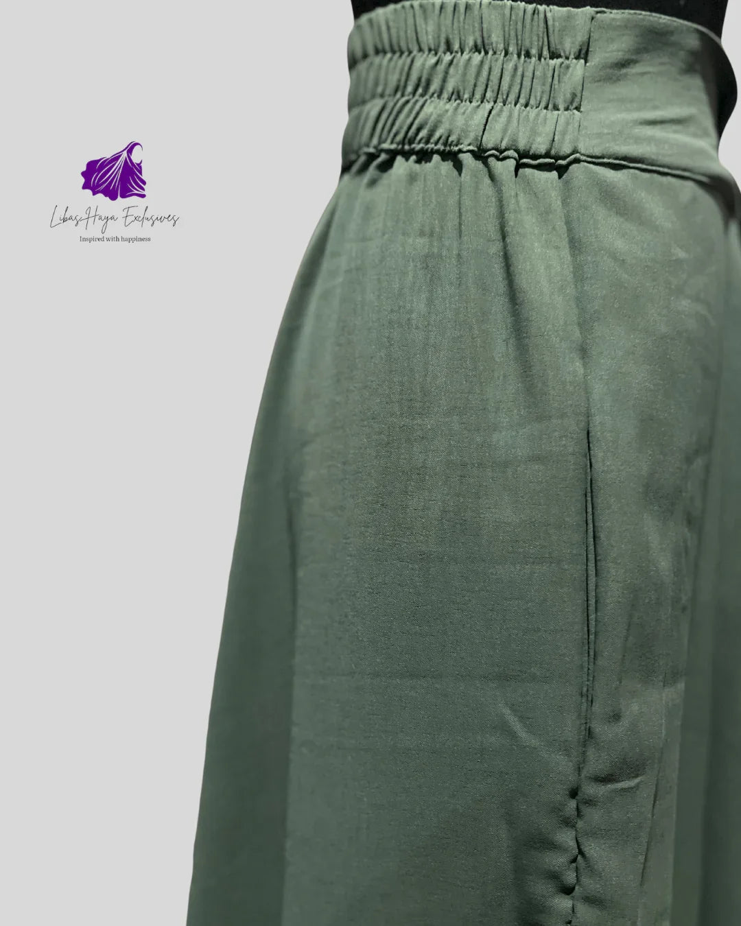 Hiba High Waist Skirt With Pockets- Moss Green