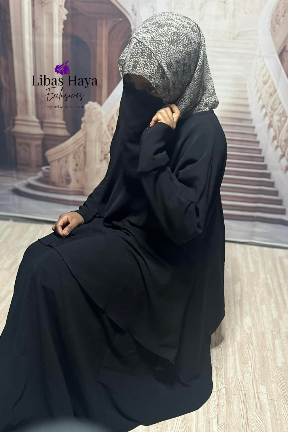 Hiba Blouse Set in Black